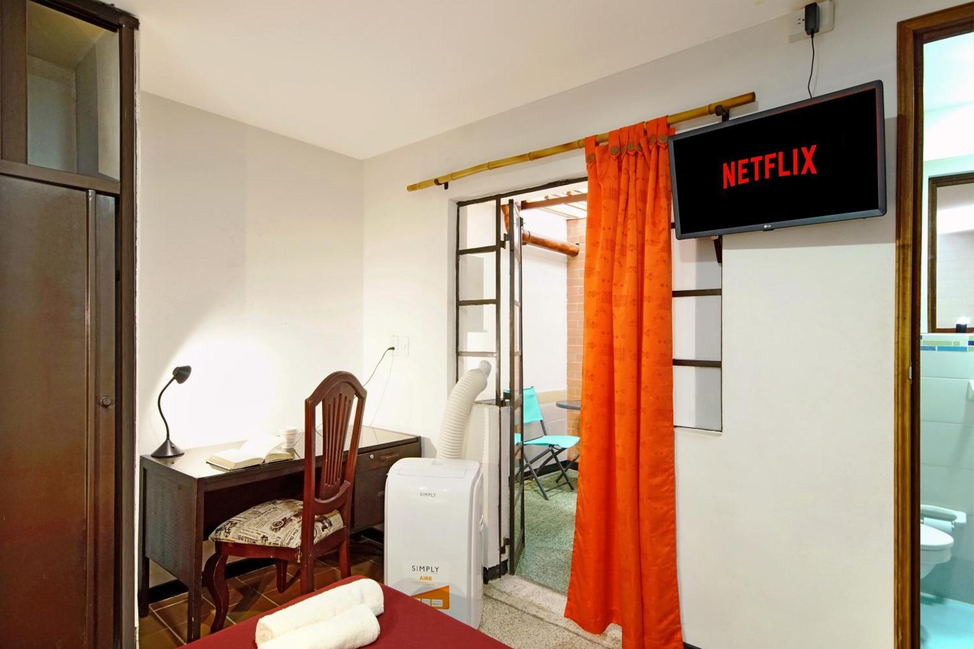 Ding-Dong Hostel Cali Kültér fotó