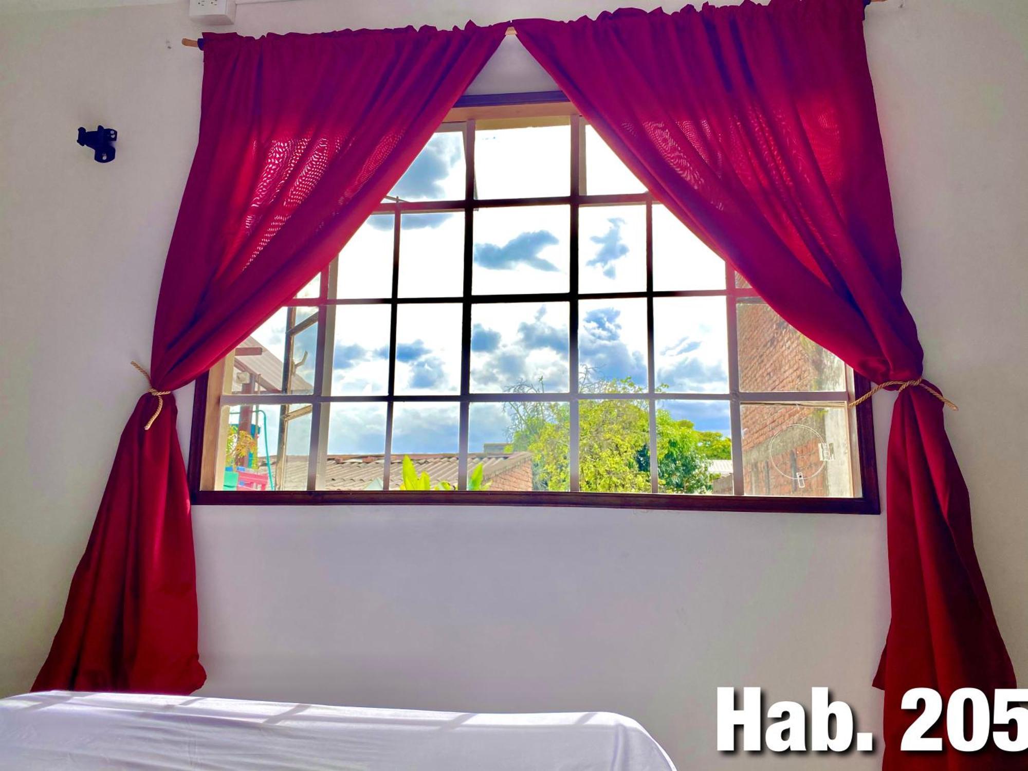Ding-Dong Hostel Cali Kültér fotó
